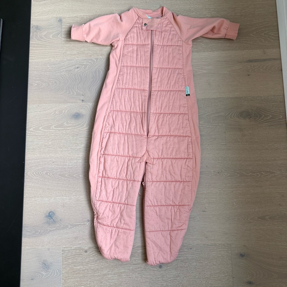 ErgoPouch Pink Kids Sleep Suit for Walkers 2.5 TOG